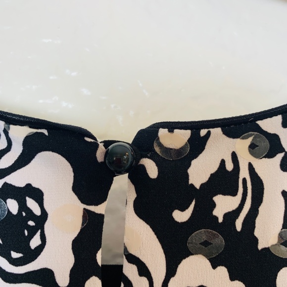 Joseph Ribkoff Damask Print Dress Size 8 Black White Sequins Body Con - Picture 9 of 14